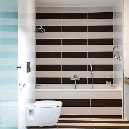 The House Hotel, An Ascend Collection Member 4* Galway