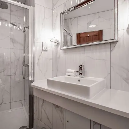 The House Hotel, An Ascend Collection Member 4*